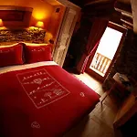 Bed & Breakfast La Luge D'antan & 4*