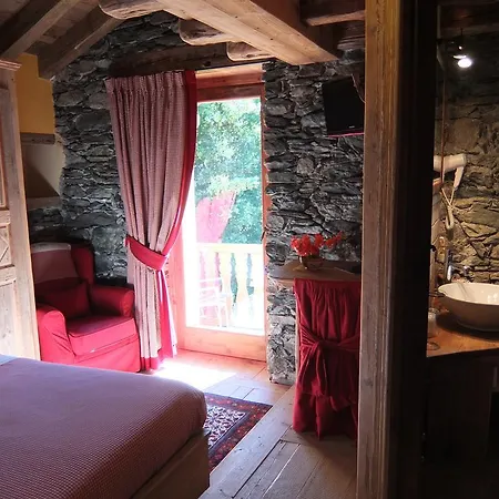 La Luge D'antan & 4* Brusson