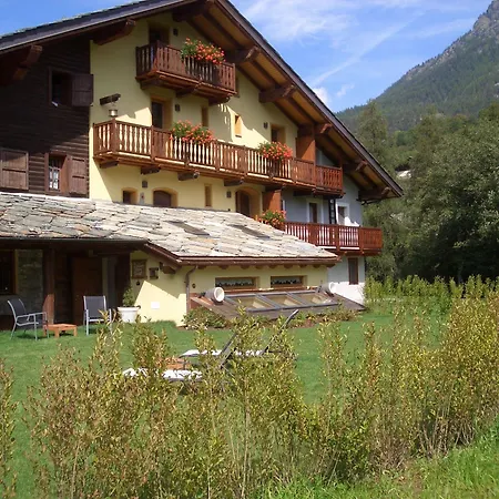 La Luge D'antan & Frühstückspension Brusson