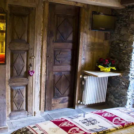 La Luge D'antan & 4* Brusson