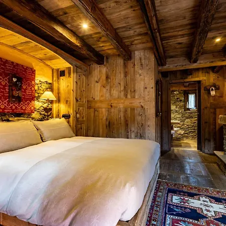 Bed & Breakfast La Luge D'antan & 4*
