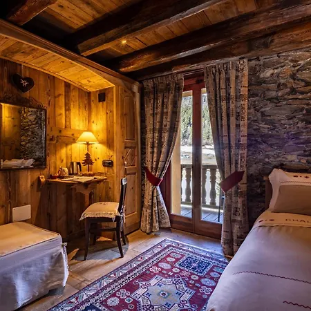 Bed & Breakfast La Luge D'antan & 4*