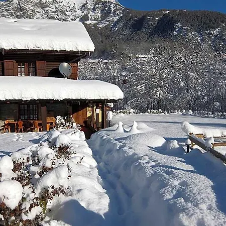 Bed & Breakfast La Luge D'antan & Brusson
